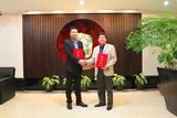 6500元/月+五险一金+食宿 [详