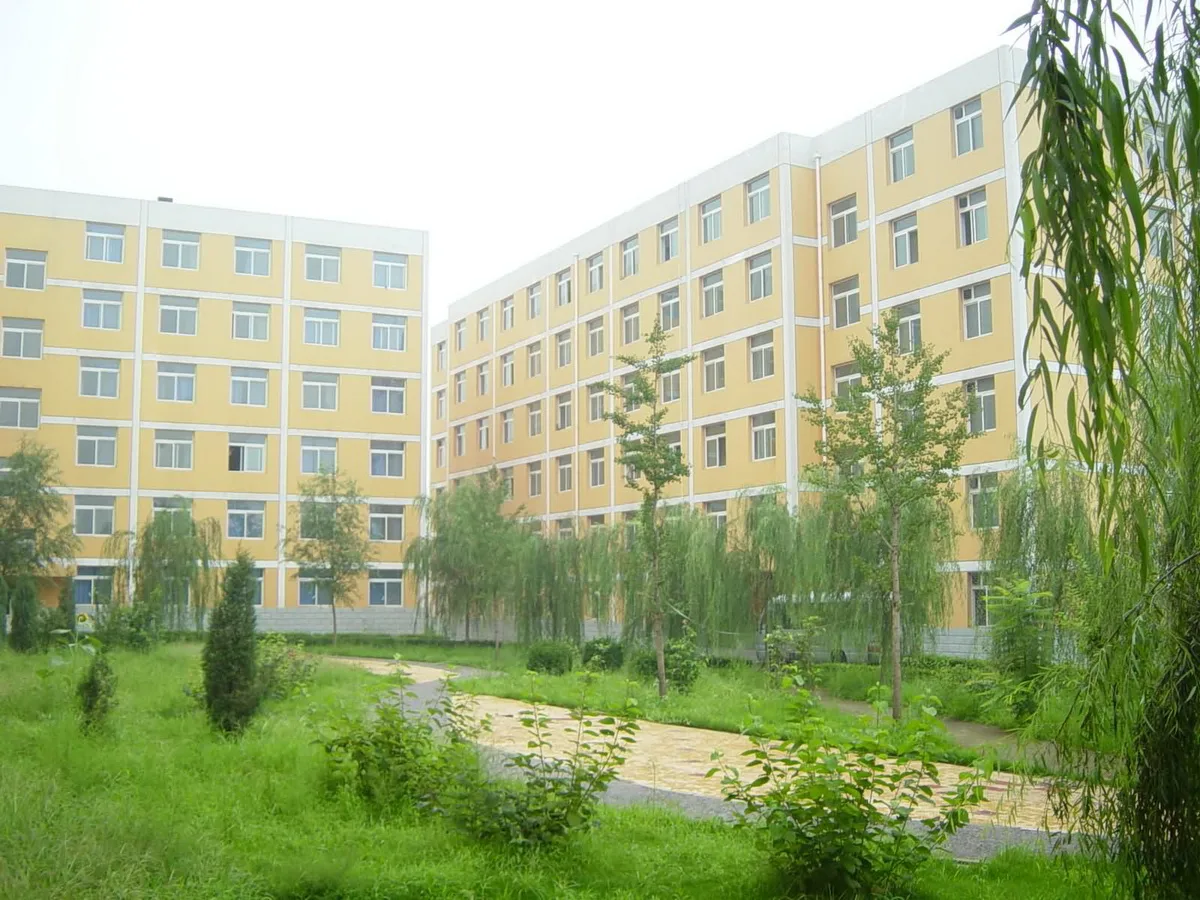 以高质量党建引领民办天傅app下载常